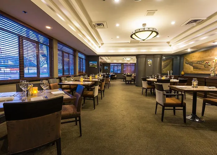 Resort: Harbour Towers Hotel & Suites