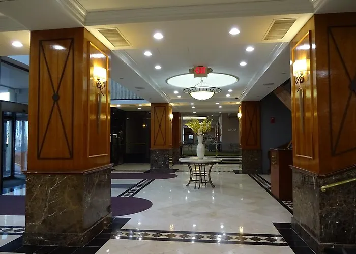 3 star hotels Empire Meadowlands