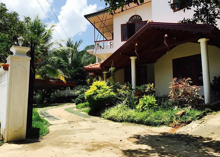 Cheap hotels Hanthana Jungle View Holiday Home