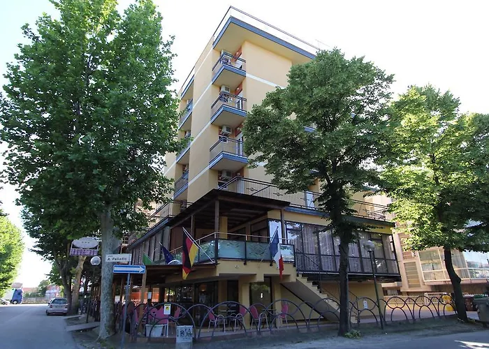 Hotel 3 stelle: Hotel Settebello B&B