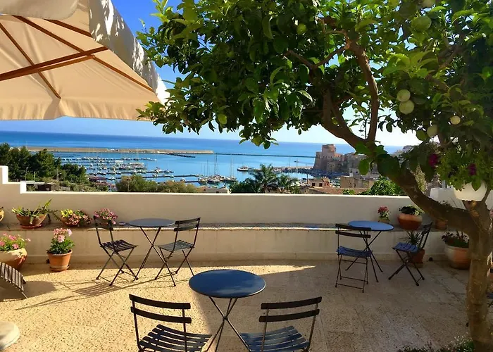 Santina Suites