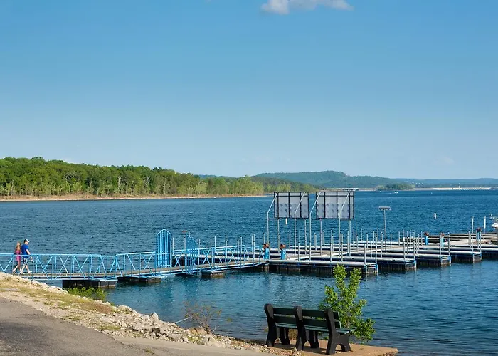 Branson Yacht Club