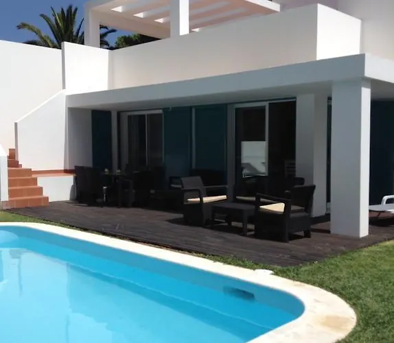 Hotel de 3 estrelas: Aldeamento Turistico Da Prainha