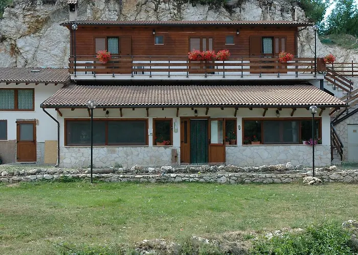  Miralago