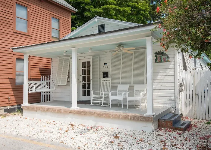 Vacation rental: Amelia House
