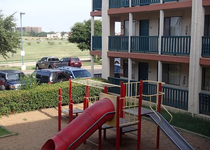 Motels Econo Lodge Inn And Suites Arlington