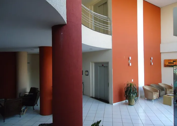  Colorado Plaza