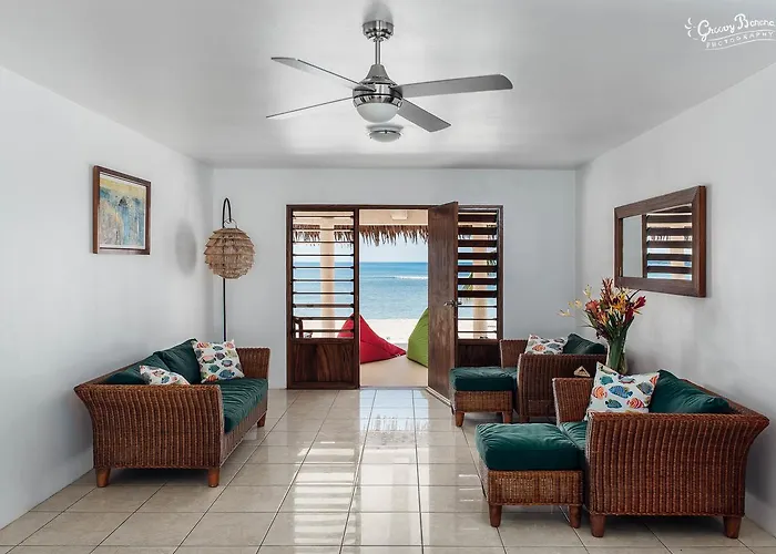 Pool Villa: Waves At Surfside