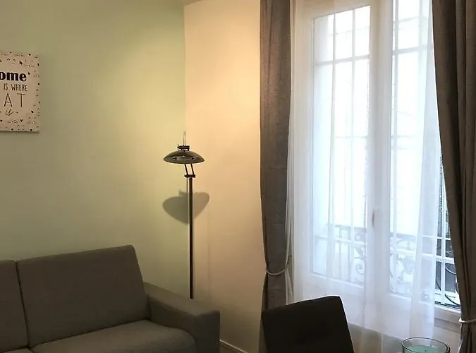 My Trip In Paris - Turgot