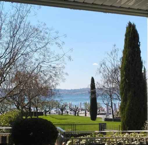 Hotel with view: Hotel Luna