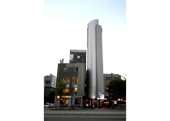 The Hostels Nabi