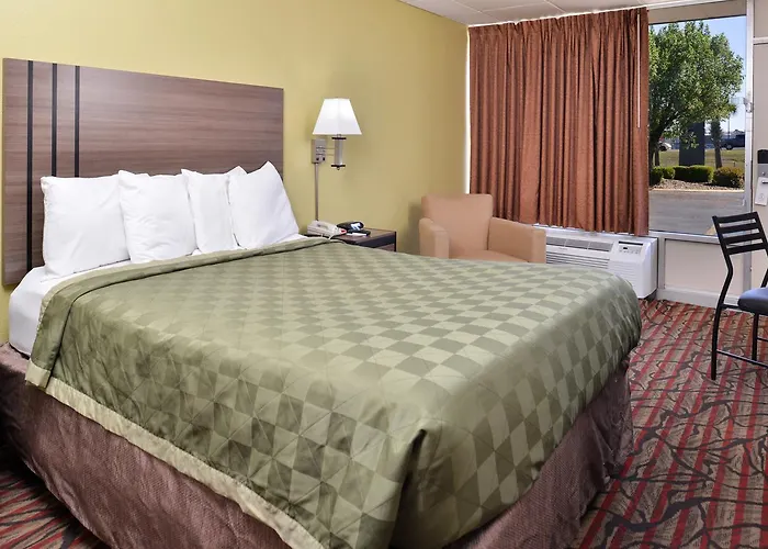 Cheap hotels Americas Best Value Inn West Monroe