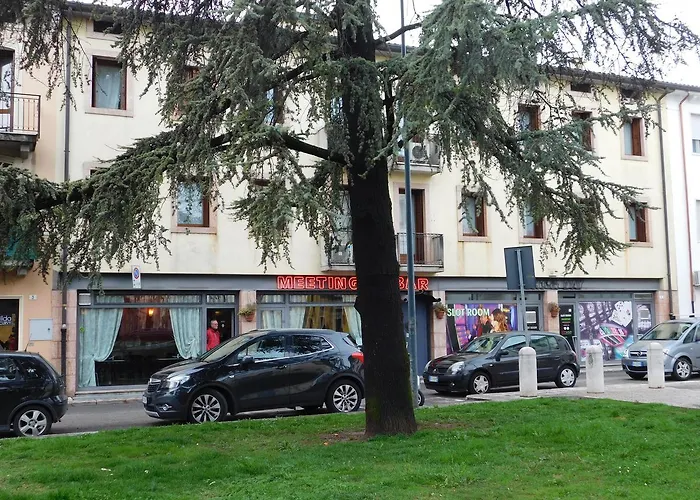 Albergo a parte: Residenza Meeting