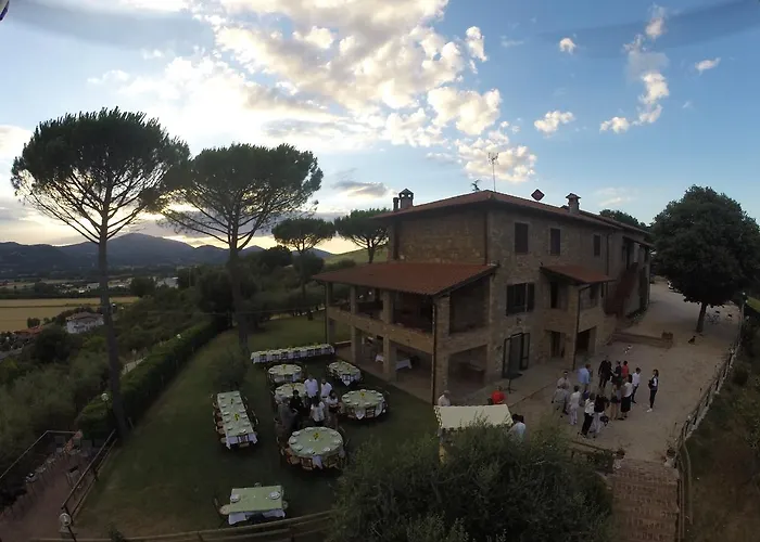 Villa con piscina: Agriturismo San Fedele