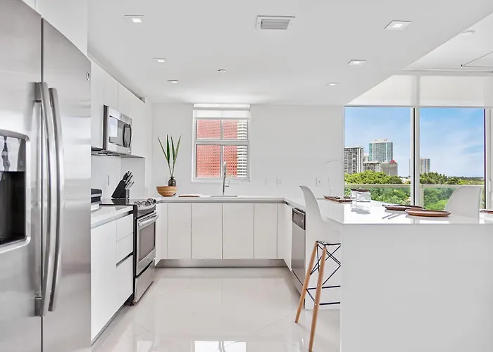 Hotel with view: Ob Suites Brickell Miami