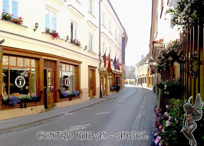 Beach hotel: Angel Town Hall Apartments