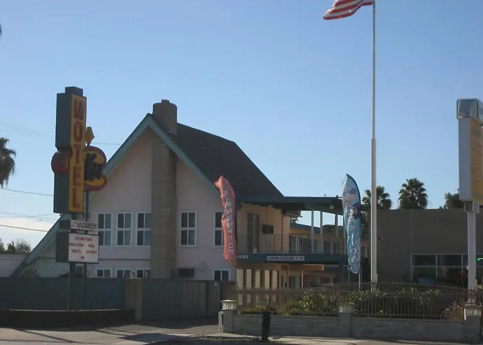 Cheap hotel: Kona Inn Motel Anaheim