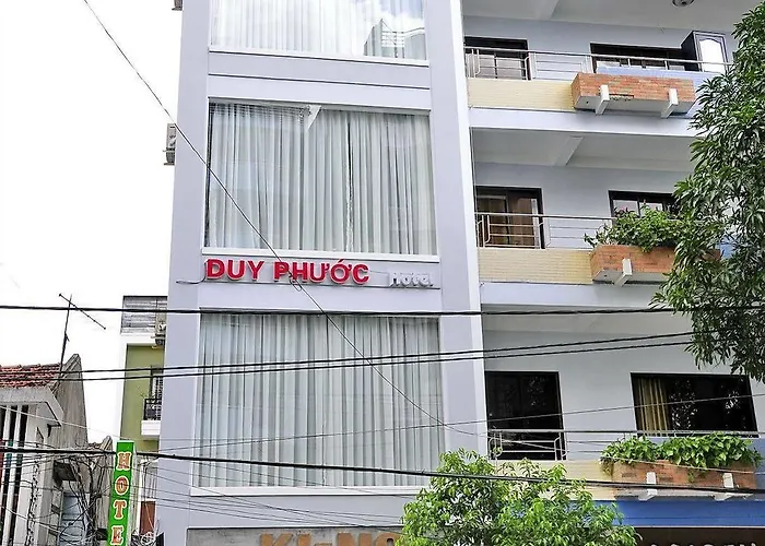 Hotel near College: Duy Phuoc Hotel
