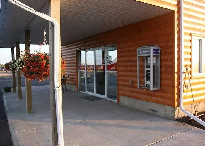 : Happy Trails Campground & Cabins