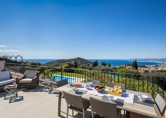 Vinaigrier Hills Vi3086 By Riviera Holiday Homes