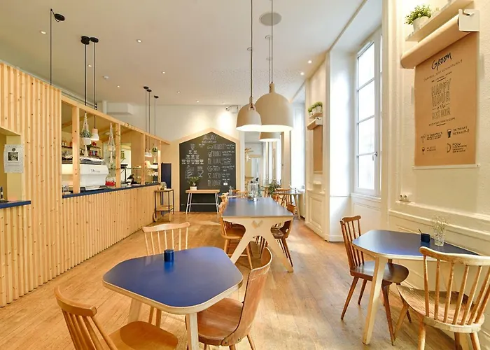 Lodge: Slo Hostel Lyon Les Pentes (Adults Only)