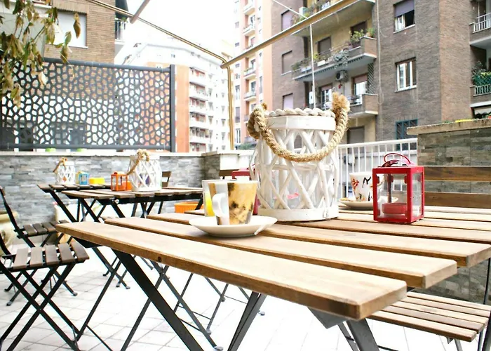 Hotel: Like Family House