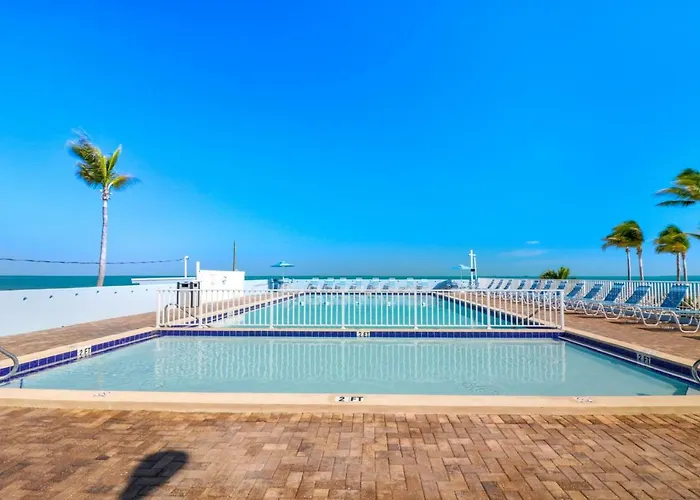 : Fiesta Key Rv Resort Standard Room 8