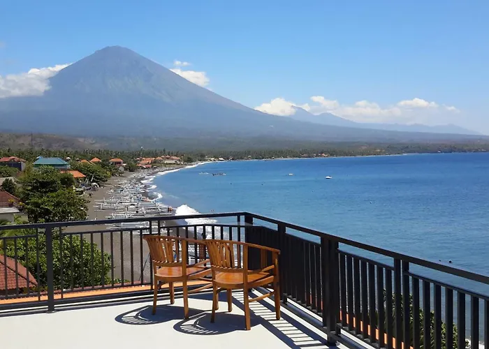 Amed Beach Villa