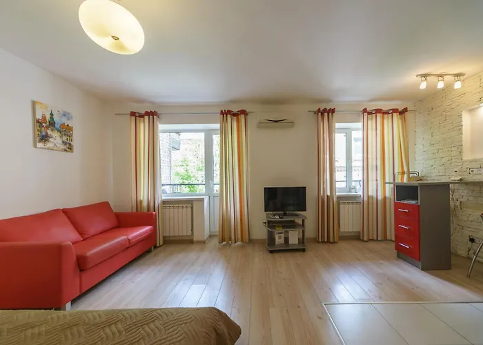 Hotel near College: Partner Guest House