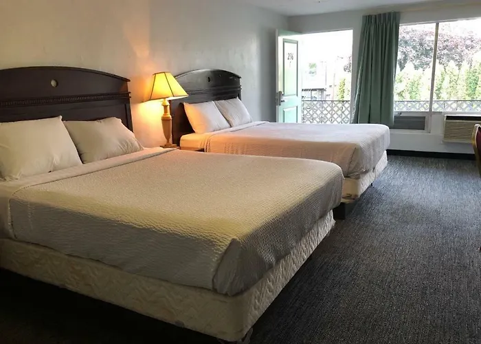 Cheap hotel: Portland Super Value Inn