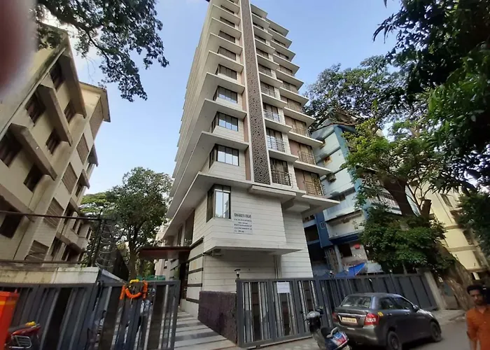 Mumbai House Luxury Apartments, Santacruz East
