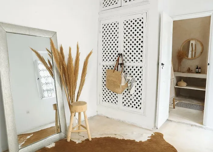 Riad Shiraz