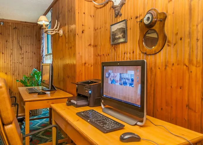 Сity center hotels Cabot Lodge Millsaps