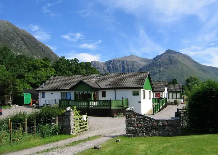 Holly Tree Cottage