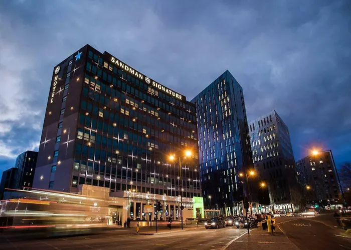 Hotel with view: Sandman Signature Newcastle Hotel