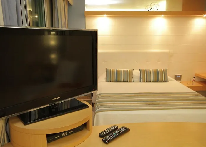 Promenade Paradiso All Suites