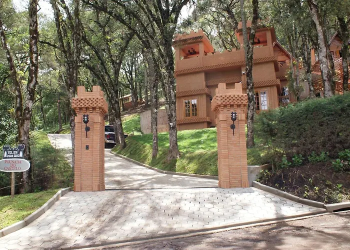 Hotel com parque aquático: Pousada do Castelo