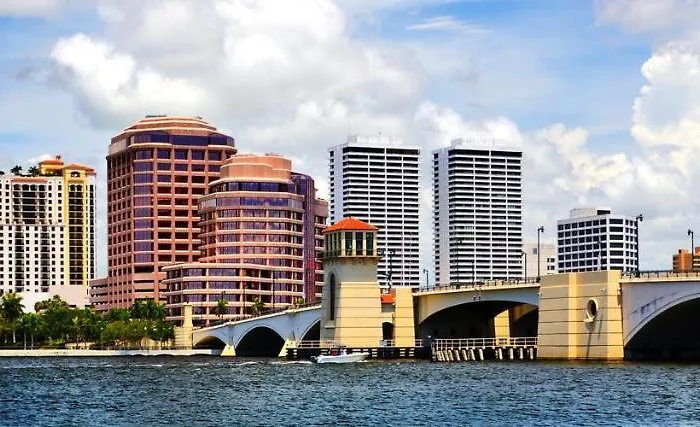 Luxury hotel only: Hotel Biba