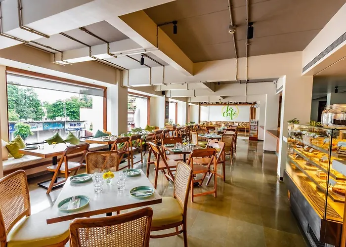 B&B only: Hotel Jewel Of Chembur