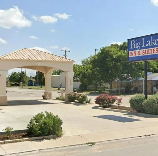 Motel: Big Lake Inn And Suites