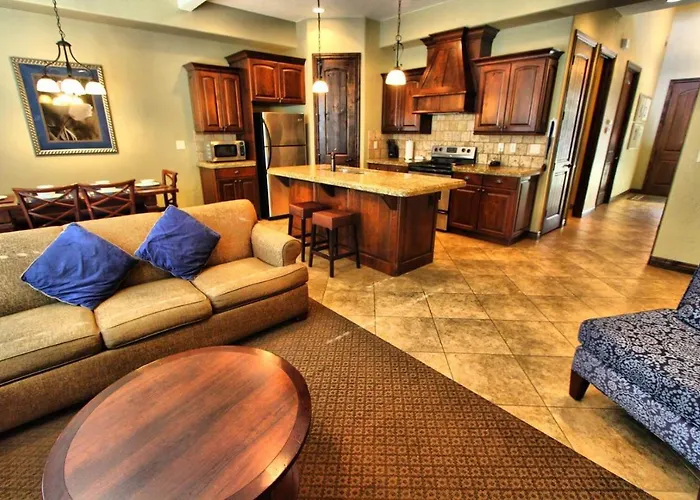 Canyon Villas At Coral Ridge
