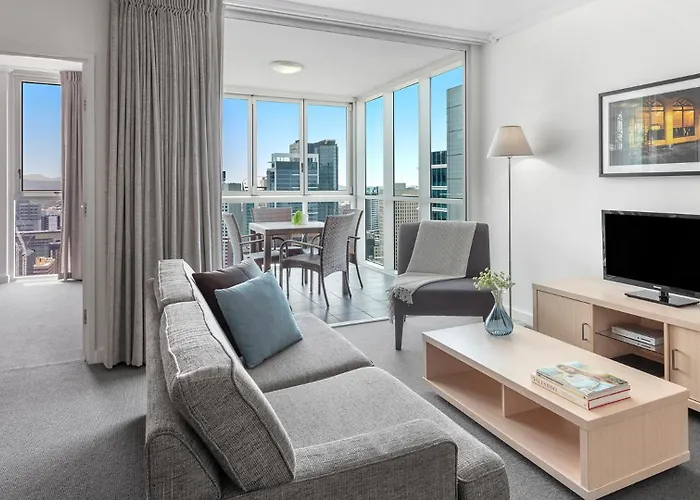 Family resorts Oaks Brisbane Festival Suites